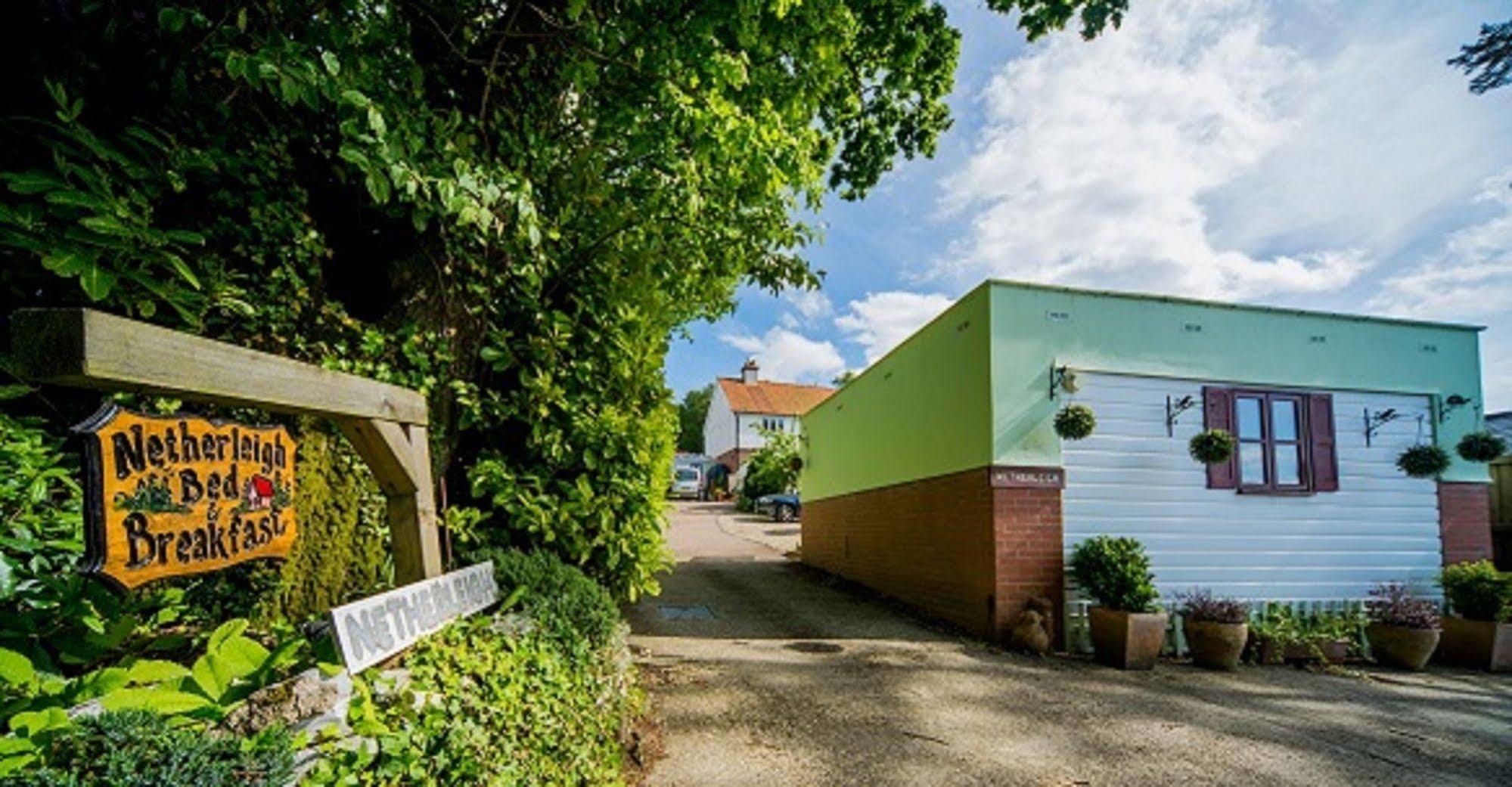 Stunning Countryside Views & Private Balcony! Cozy Room, 3 Miles To Lyme Regis - Free Parking & Wifi Аксминстер Экстерьер фото