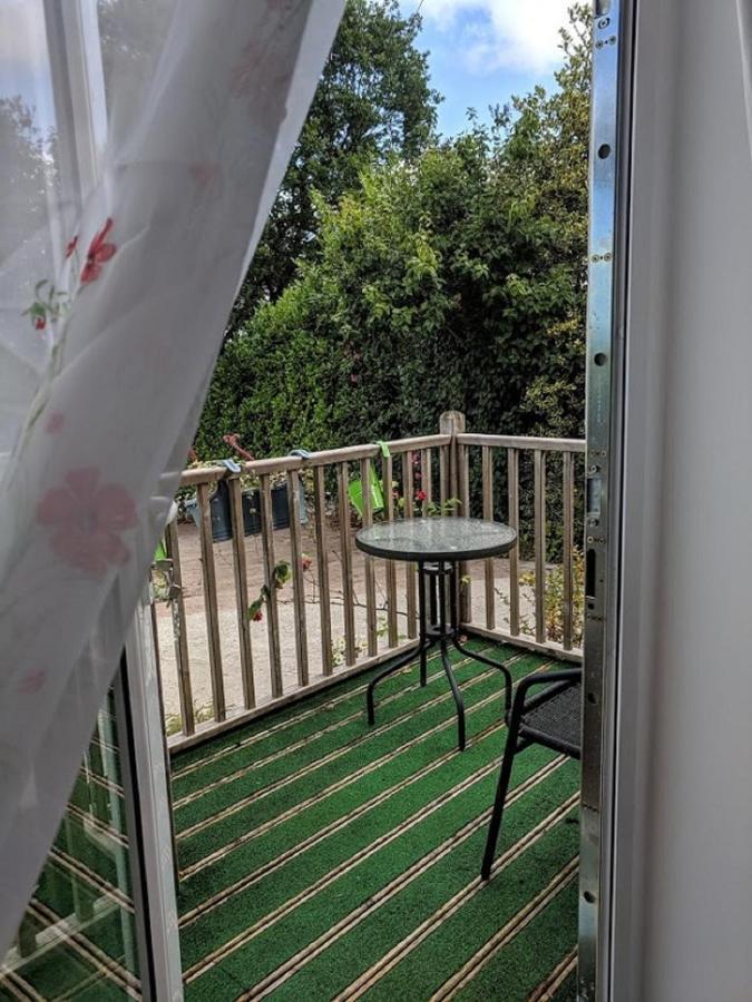 Stunning Countryside Views & Private Balcony! Cozy Room, 3 Miles To Lyme Regis - Free Parking & Wifi Аксминстер Экстерьер фото